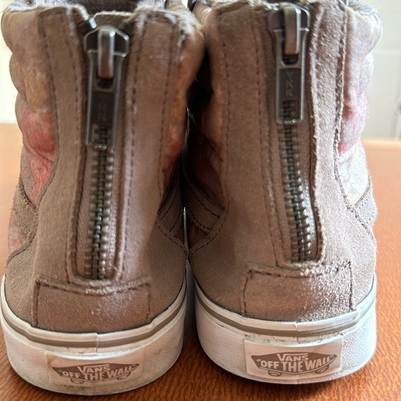 Tan Floral Vans High-Tops 8.5 - Picture 4 of 6